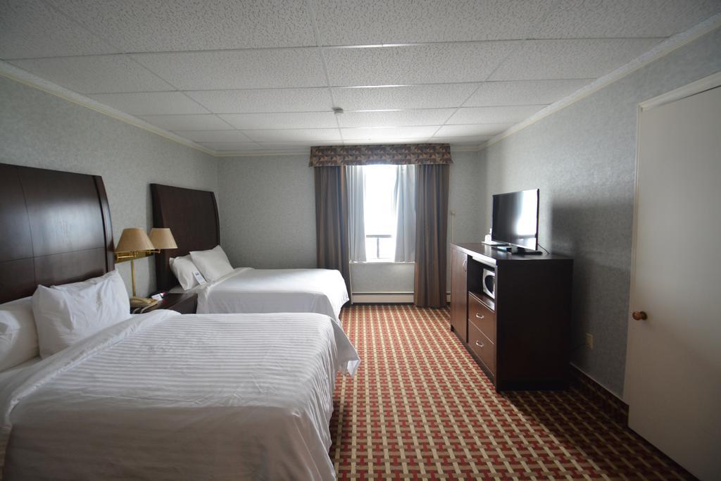 Prince Arthur Waterfront Hotel & Suites Thunder Bay Buitenkant foto